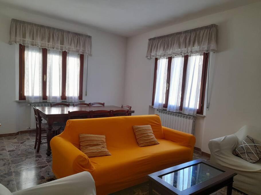 La Casina Di Guido Apartment Chianni Exterior photo